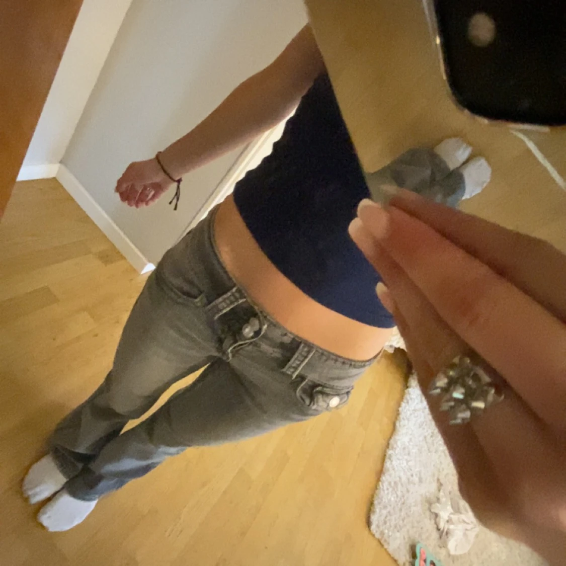 Grå low waist jeans 🙏😻🎉😘