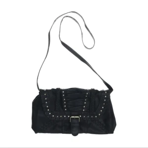 Handväska - En fin handväska för damer för en liten pris. HELT NY! Passa på!