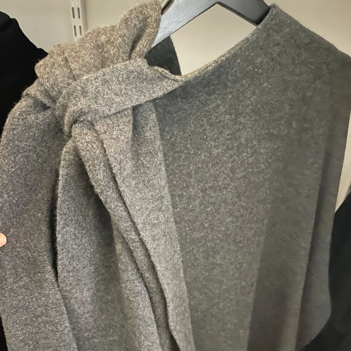 Grå kofta från zara - 1
