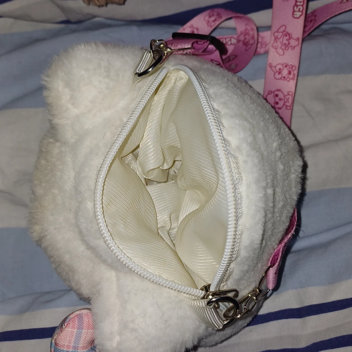 Hello kitty väska  - 1