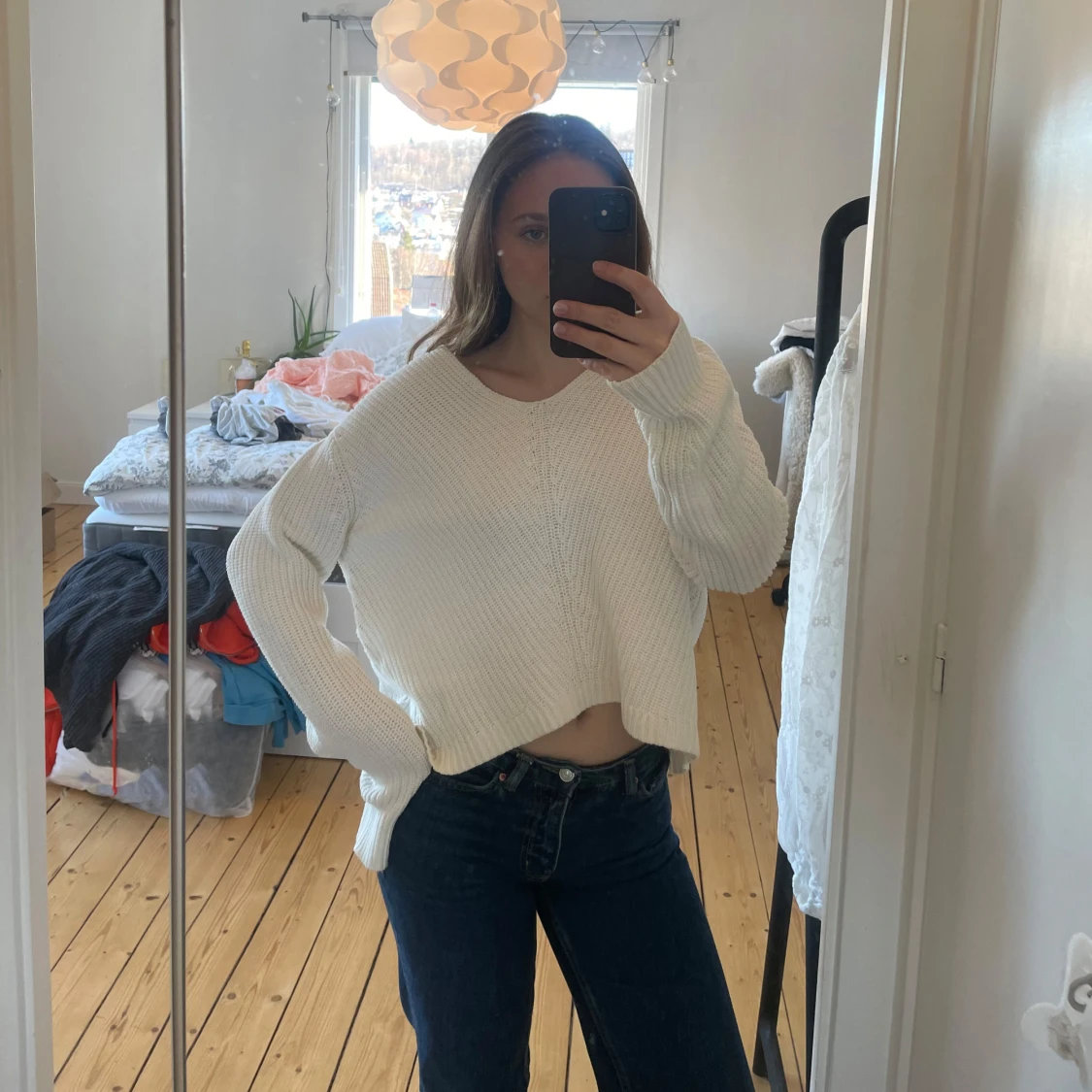 Vit stickad tröja - 1