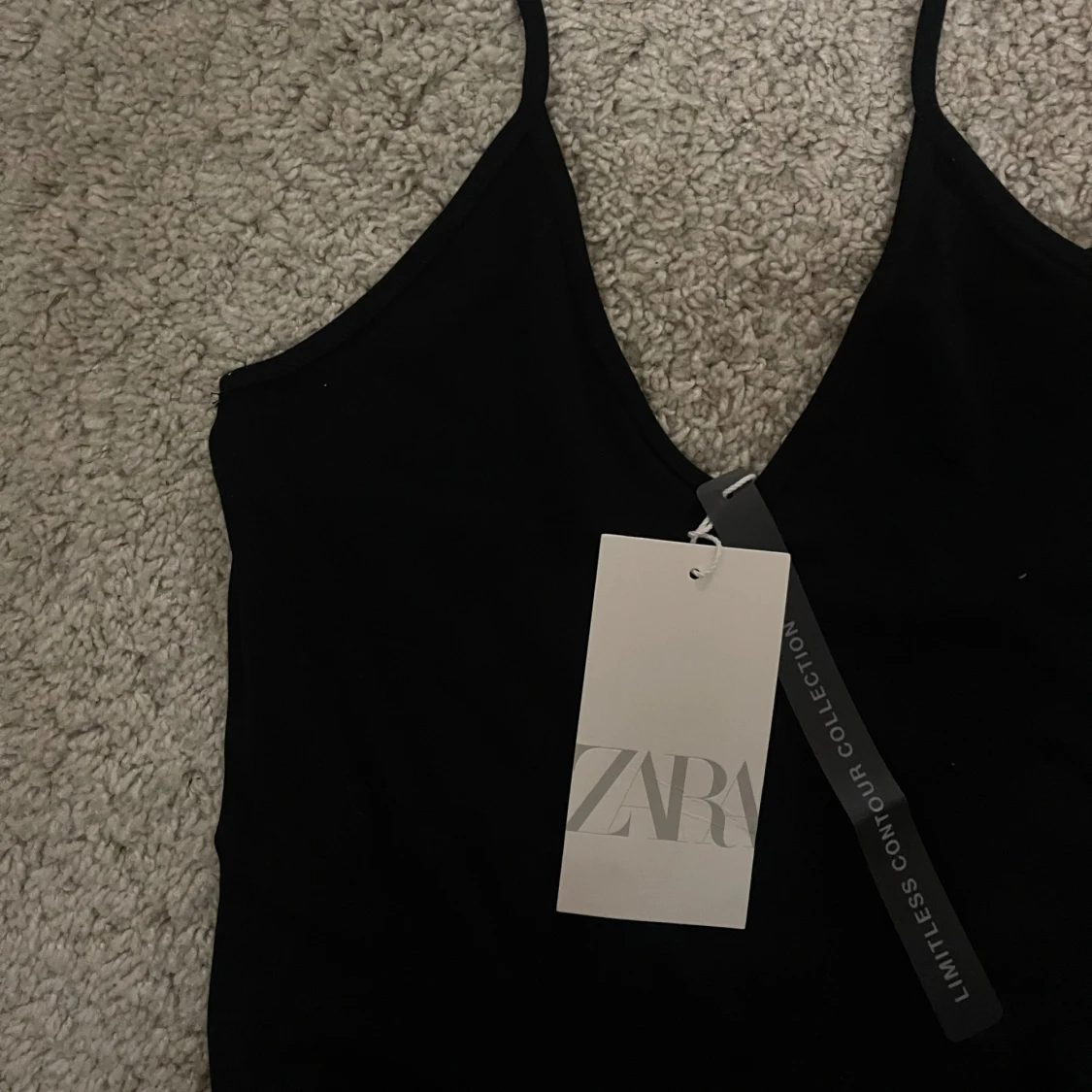 Svart klänning från Zara - 90