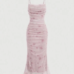 Blommig långklänning med drapering - Helt ny 