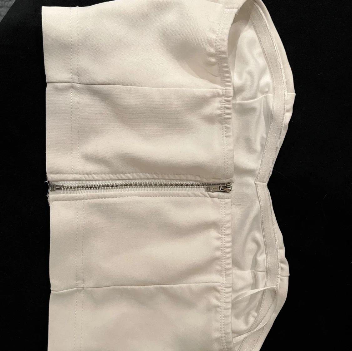 Vit topp med dragkedja - 90