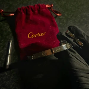 Armband och örhängen  - Pris kan diskuteras!