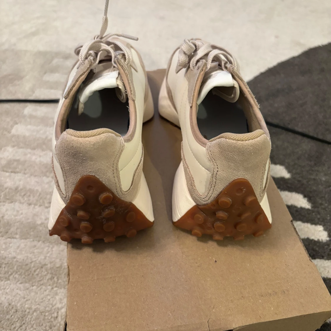  New balance WS327 sneakers.  - 91