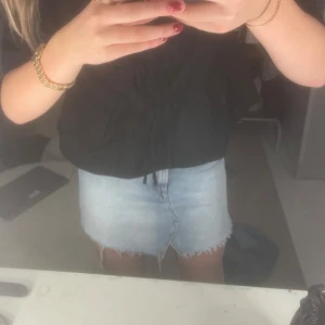 Jeanskjol  - Köpt från Plick men aldrig använd tyvärr💓💓