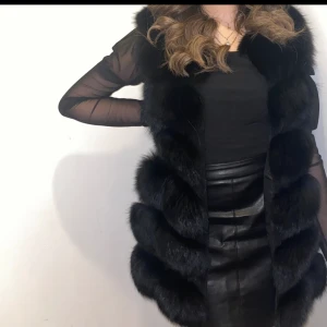 Pälsväst - Äkta päls, använd fåtal gånger