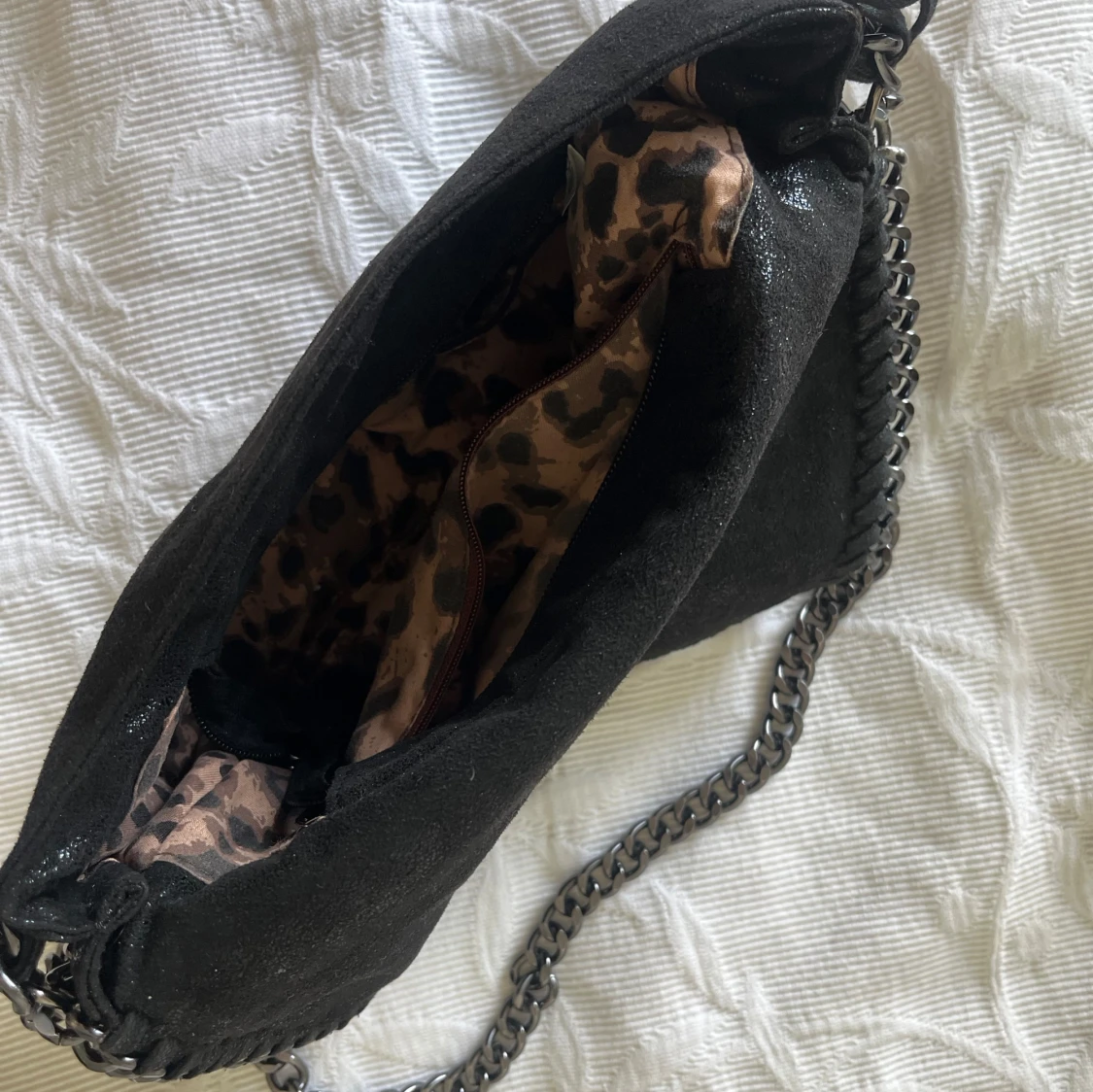 Svart handväska  - 90