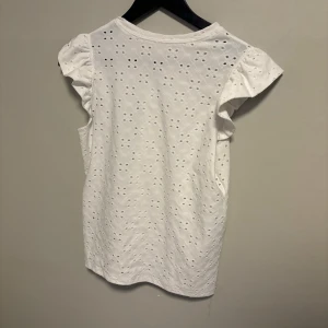 Linne  - Knappt använd super gullig men använder inte den 