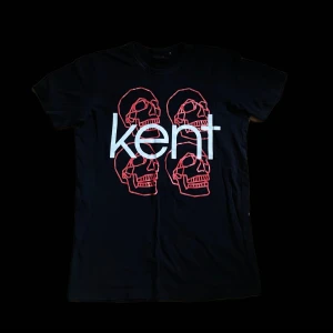 Svart Kent t-shirt med dödskallar - Kent avskedsturné merch 2016! Helt okej skick💞