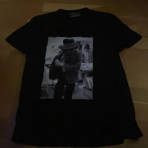 Limitato  - Fin Limitato t-shirt i gott skick storlek s