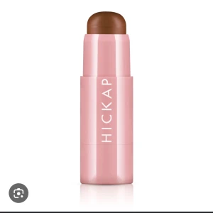 Hickap  - Hickap stick jag säljer denna för att jag inte tycker om färgen då den var för mörk för mig men passar säkert bra på någon annan 