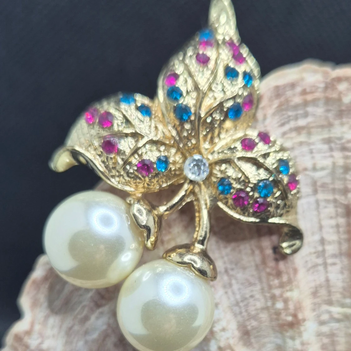 Brosch - Körsbär  - 3