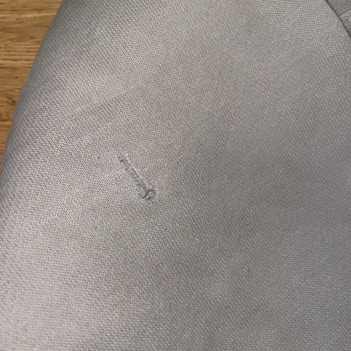 Grå hoodie från Nike - 4