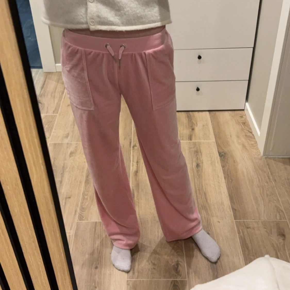 Rosa mjukisbyxor från Juicy Couture - 1