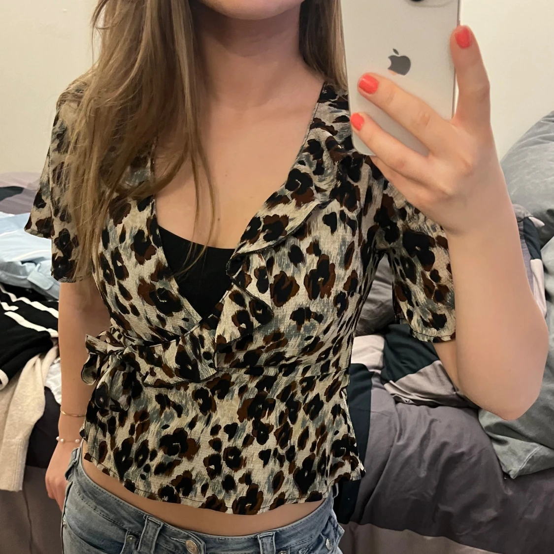 Leopardmönstrad omlottopp