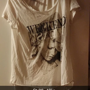 Tröja - Blir aödrig.använd. 