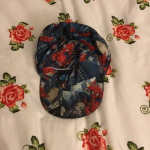 Keps  - Keps Spider-Man kostar 5kr