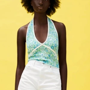 Zara topp strl L - Strl L men liten i storlek så passar m-l