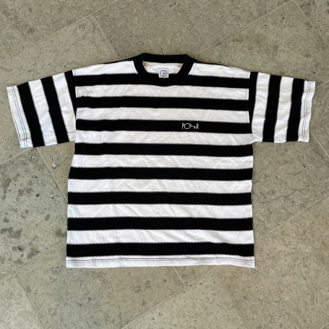 Polar striped tshirt