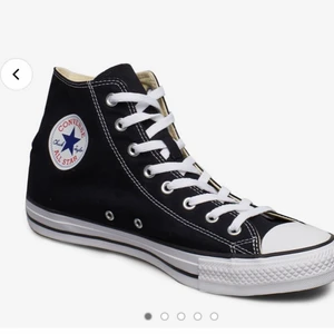 Söker !! - någon som säljer jätte billiga converse i storlek 40 så skriv 💕💕