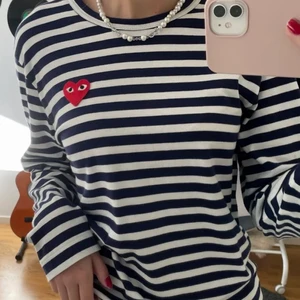 Blå cgd tröja - Säljer min blåa cgd tröja!! Helt ny och knappt använd! 