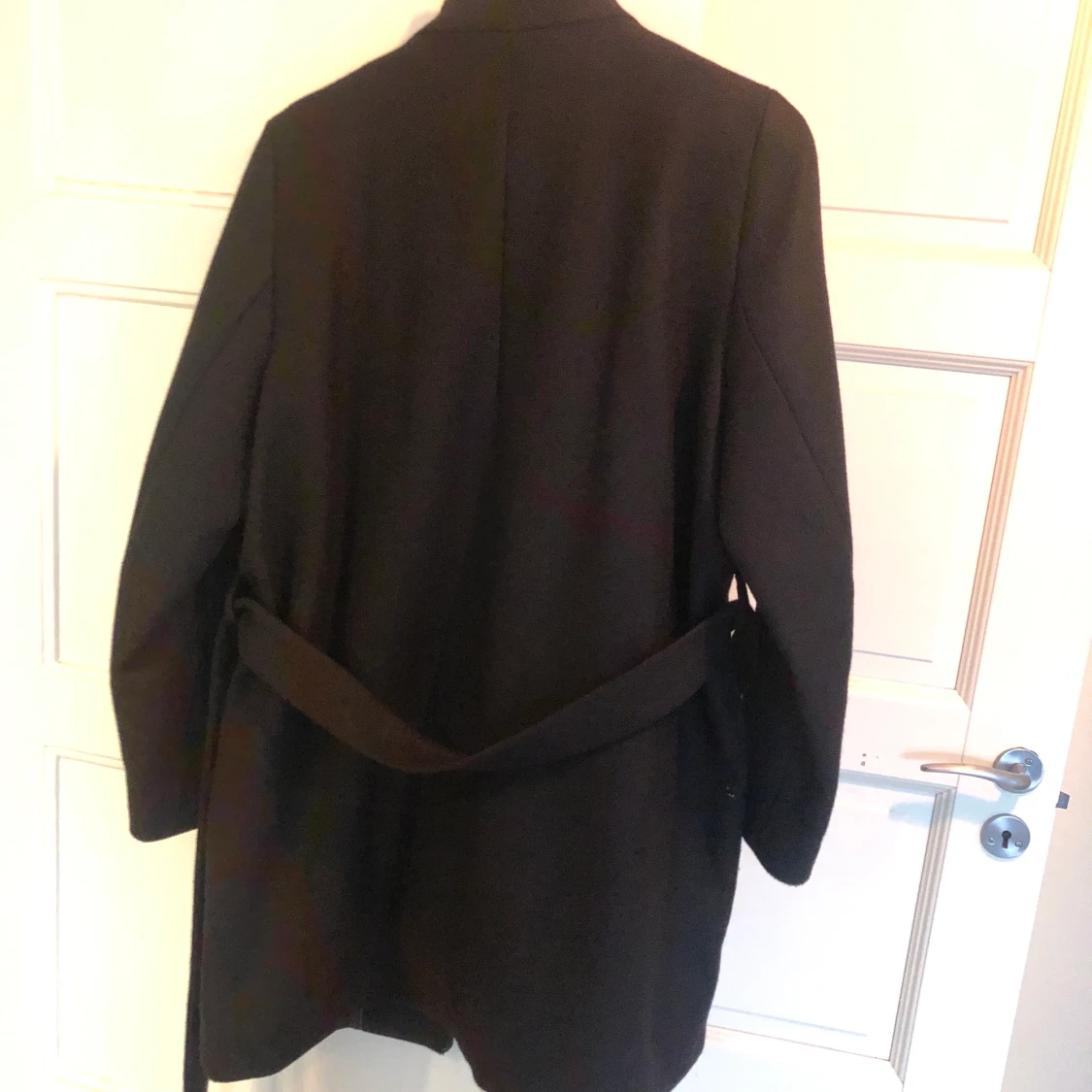 Svart kappa storlek M - 90