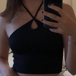 Linne från Zara - Linne från zara, använt några gånger. Köpt för 89kr säljer för 50kr + 45kr frakt 💞