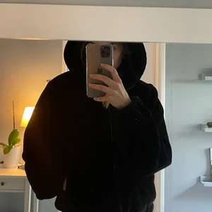 Pälsjacka  - Från only XS/S säljer pga använder ej 💗