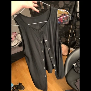 Blus - Aldrig använd 