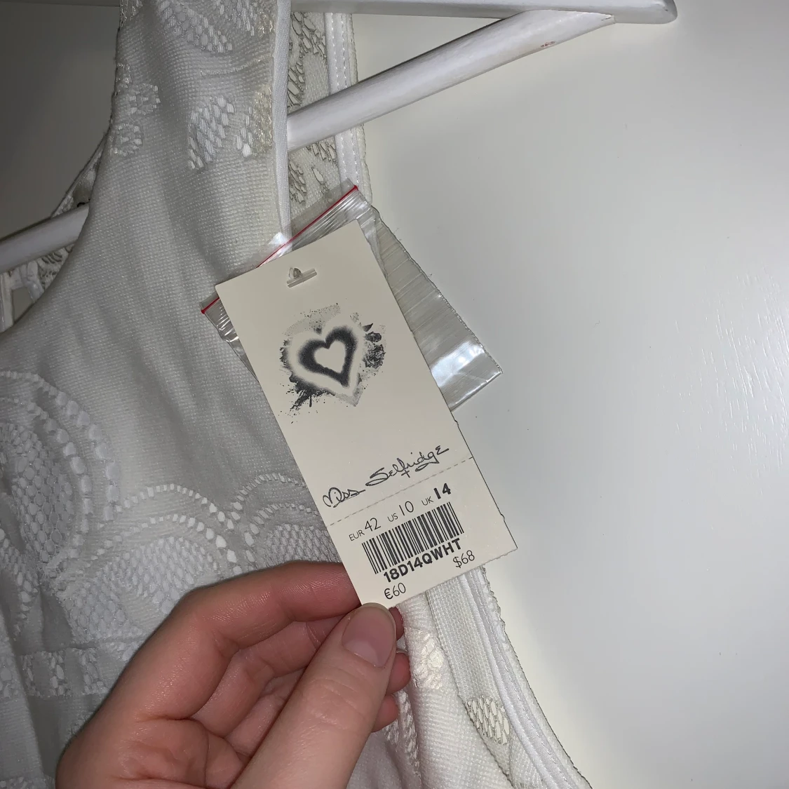 Vit klänning Stl 42 - 91