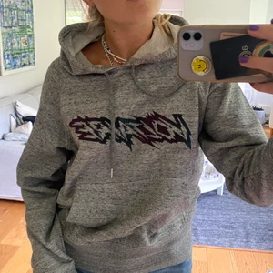 Zadig Voltaire hoodie - Unik hoodie i väldigt gott skick från Zadig i storlek S🤗