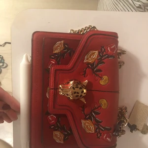 Väska från river island - Handväska/axelväska 