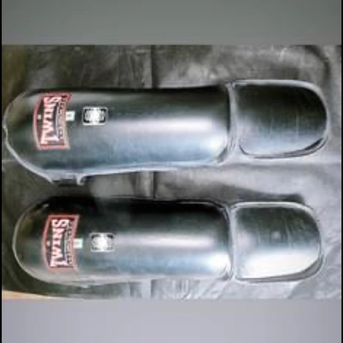 Twins benskydd  - 91