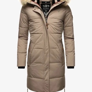 Jacka från Navahoo. - Beige fin jacka från navahoo. Aldrig använd. Storlek XXL. Nypris 1500.