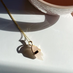 ÄKTA ROSENKVARTS HALSBAND - 18K guld, 925 sterling silver - Www.madebynora.se 🌸