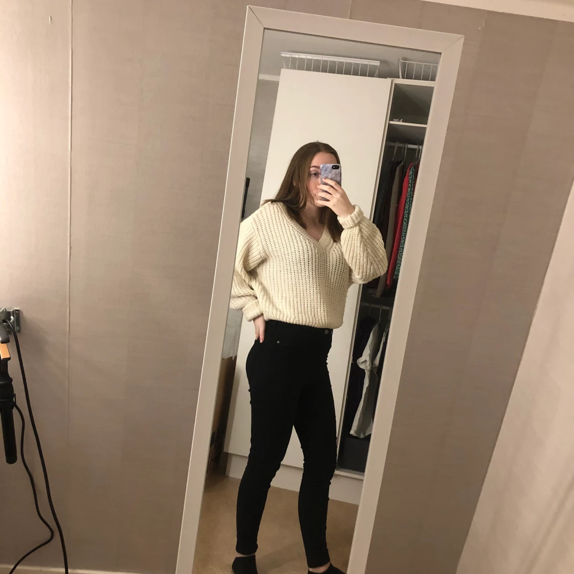 Stikad vit tröja från h&m