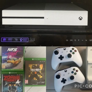 Xbox One + tillbehör & spel - Köpt sommar år 2020 och är i mycket gott skick. I priset medföljer: 1st Xbox, 2st Konsoler, 1st laddningsstation för xbox konsoler, 4st Xbox spel. Kan sänka pris vid snabbköp