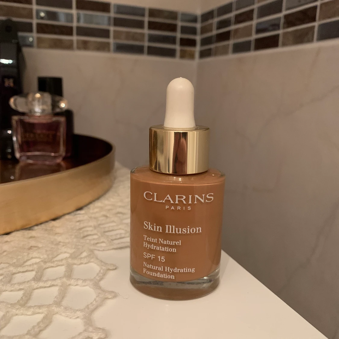 Clarins foundation