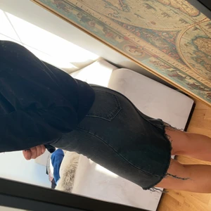 Kjol bik bok - Kjol med slits framtill 