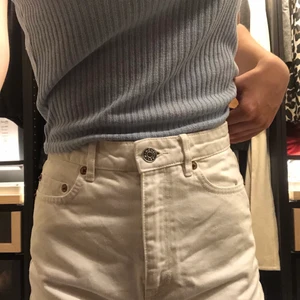 Monki Shorts  - Jättesnygga o sköna shorts från Monki. 