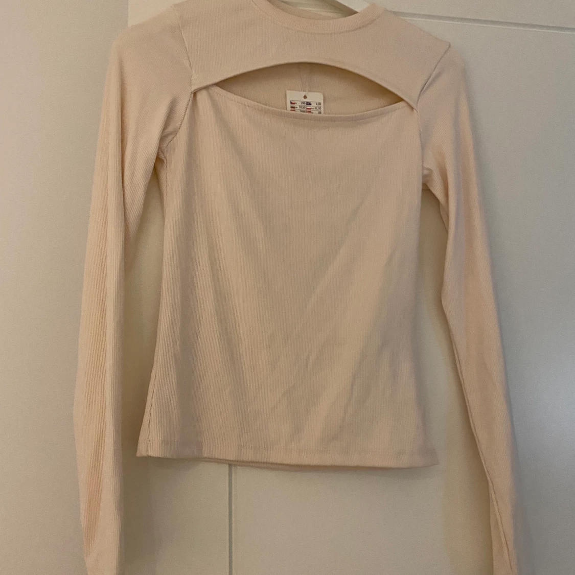 Helt oanvänd tröja 