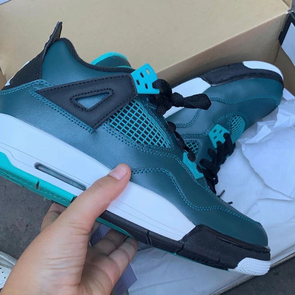 Jordan 4 TEAL - Skor | Plick Second Hand
