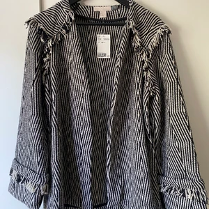 Jacka från H&M - Helt ny jacka från H&M.  Storlek XS.