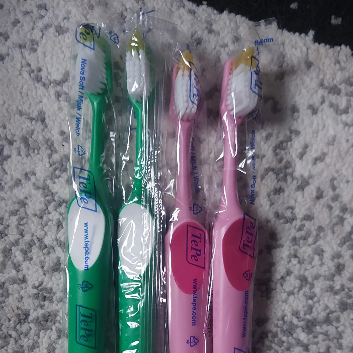 Helt nya tandborstar 