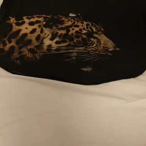 Magtröja - Super fin magtröja från Miss selfridge