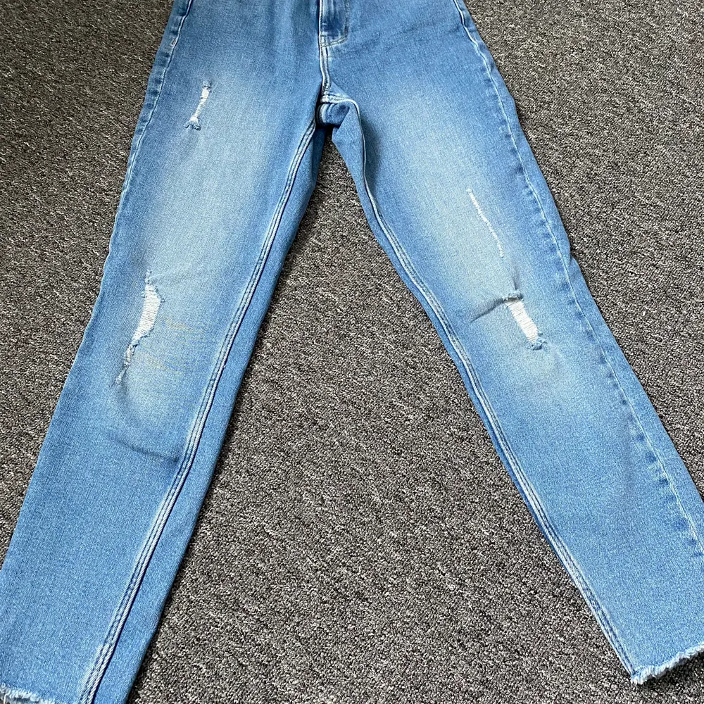 Helt ny! I original förpackning . Jeans & Byxor.