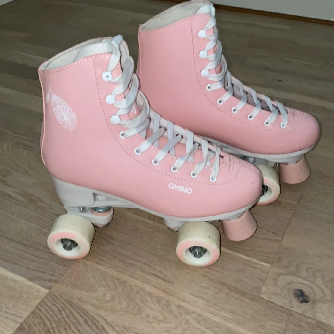 Rosa rullskridskor storlek - 39