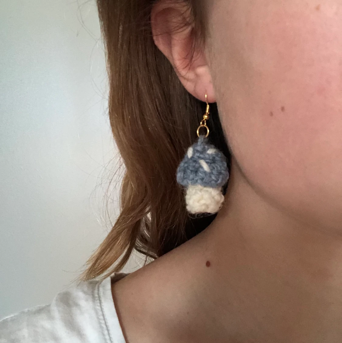 Blå svampörhängen  - 90